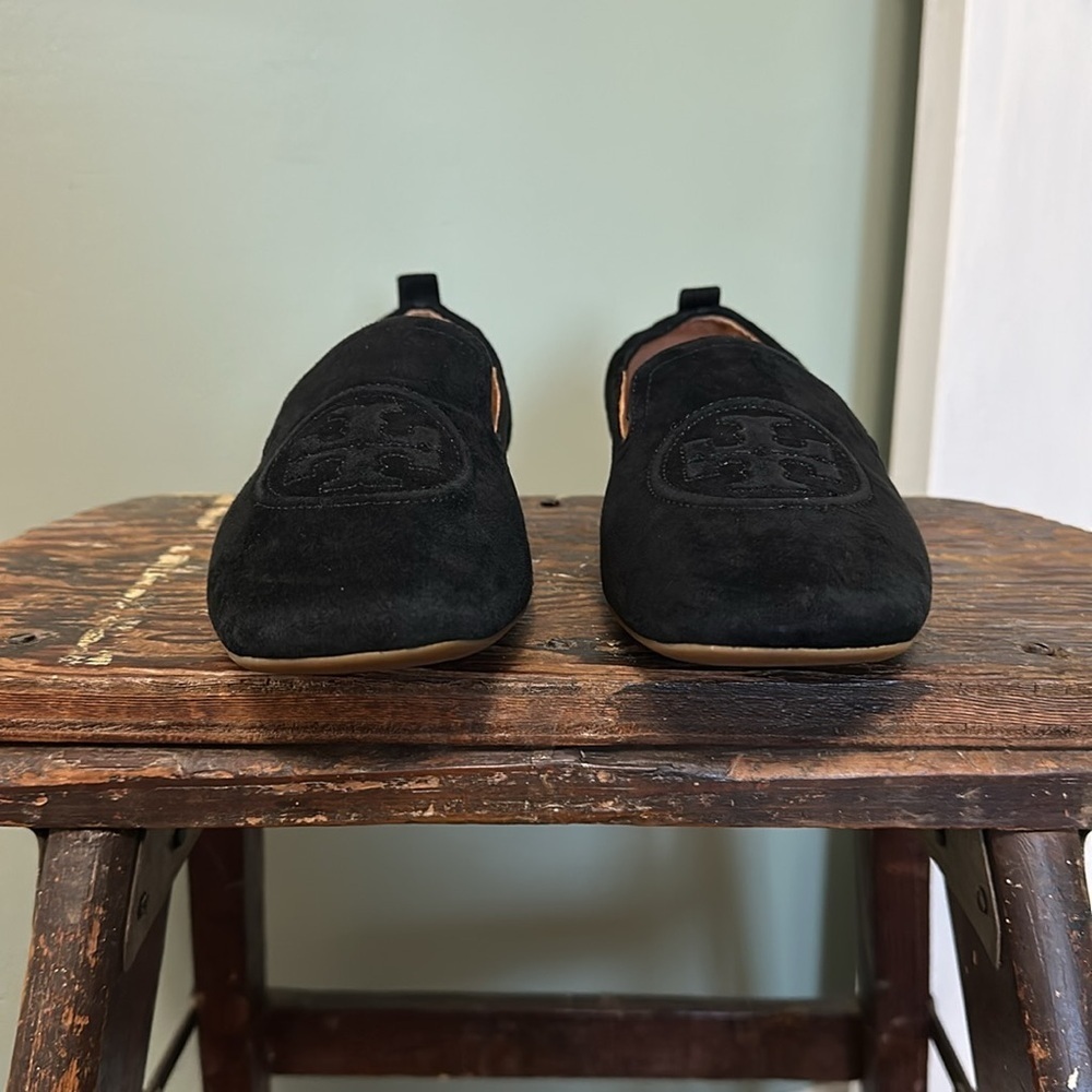 Tory Burch Leigh 15MM Perfect Black Elastic Loafer - Silk Suede - Picture 3 of 16